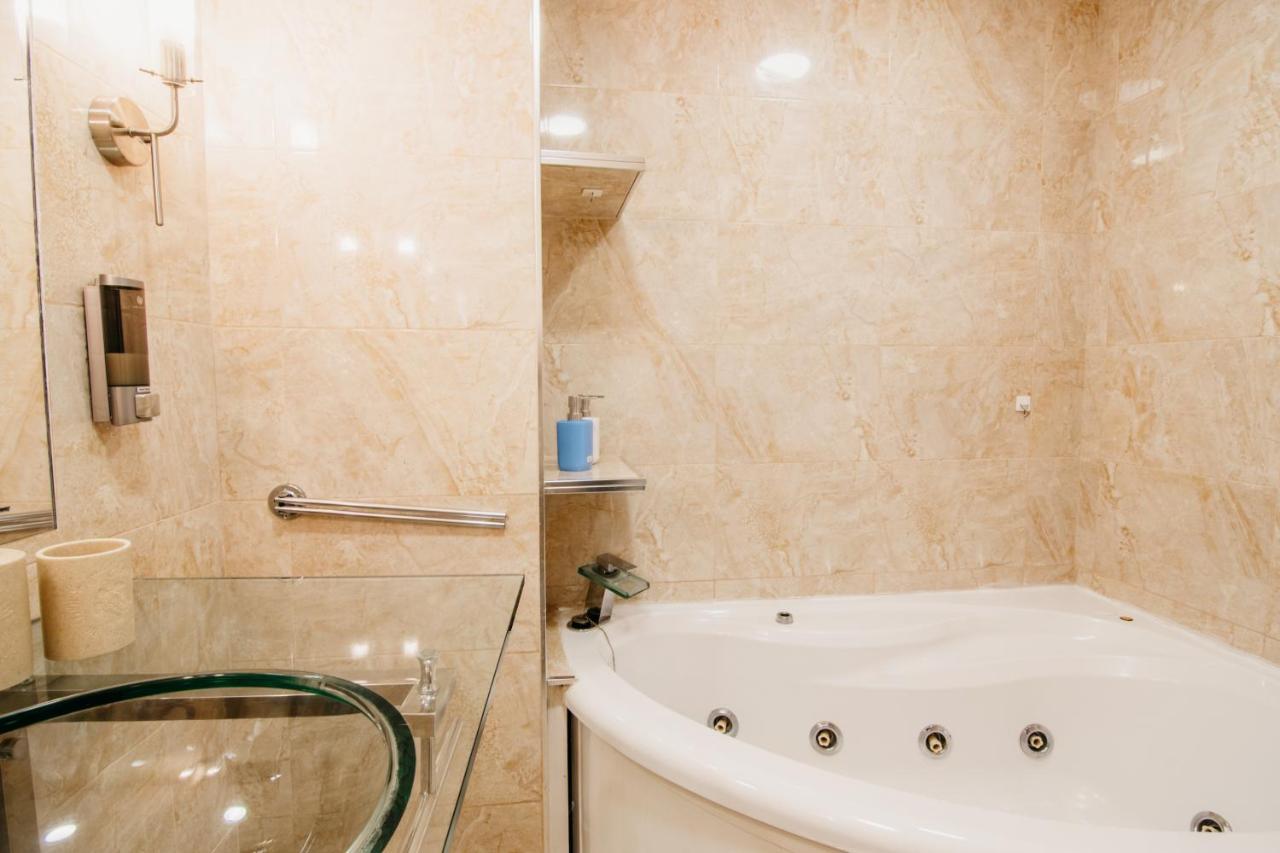 Tuguest Maria Luisa Apartment Γρανάδα Εξωτερικό φωτογραφία